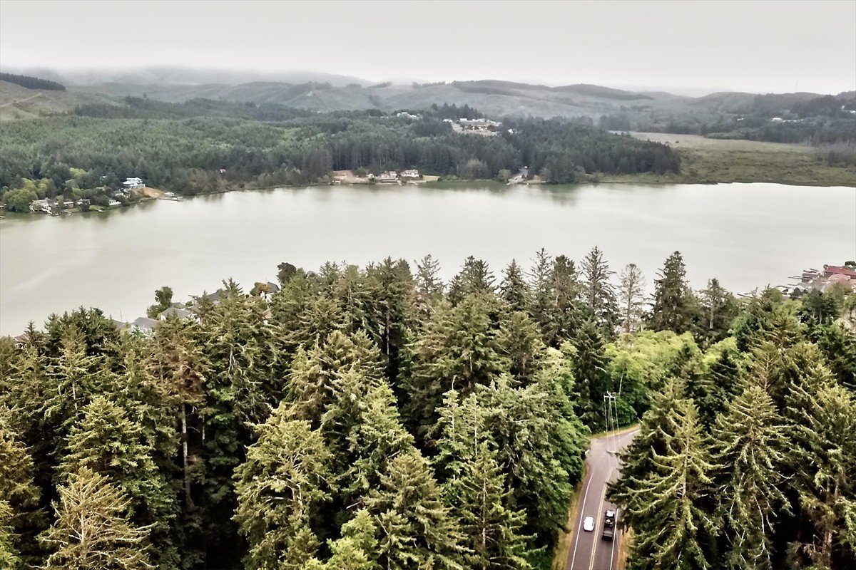 1745newestdevilslakeroad_060