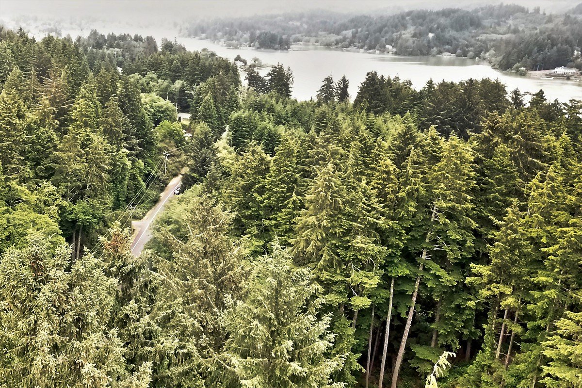 1745newestdevilslakeroad_068