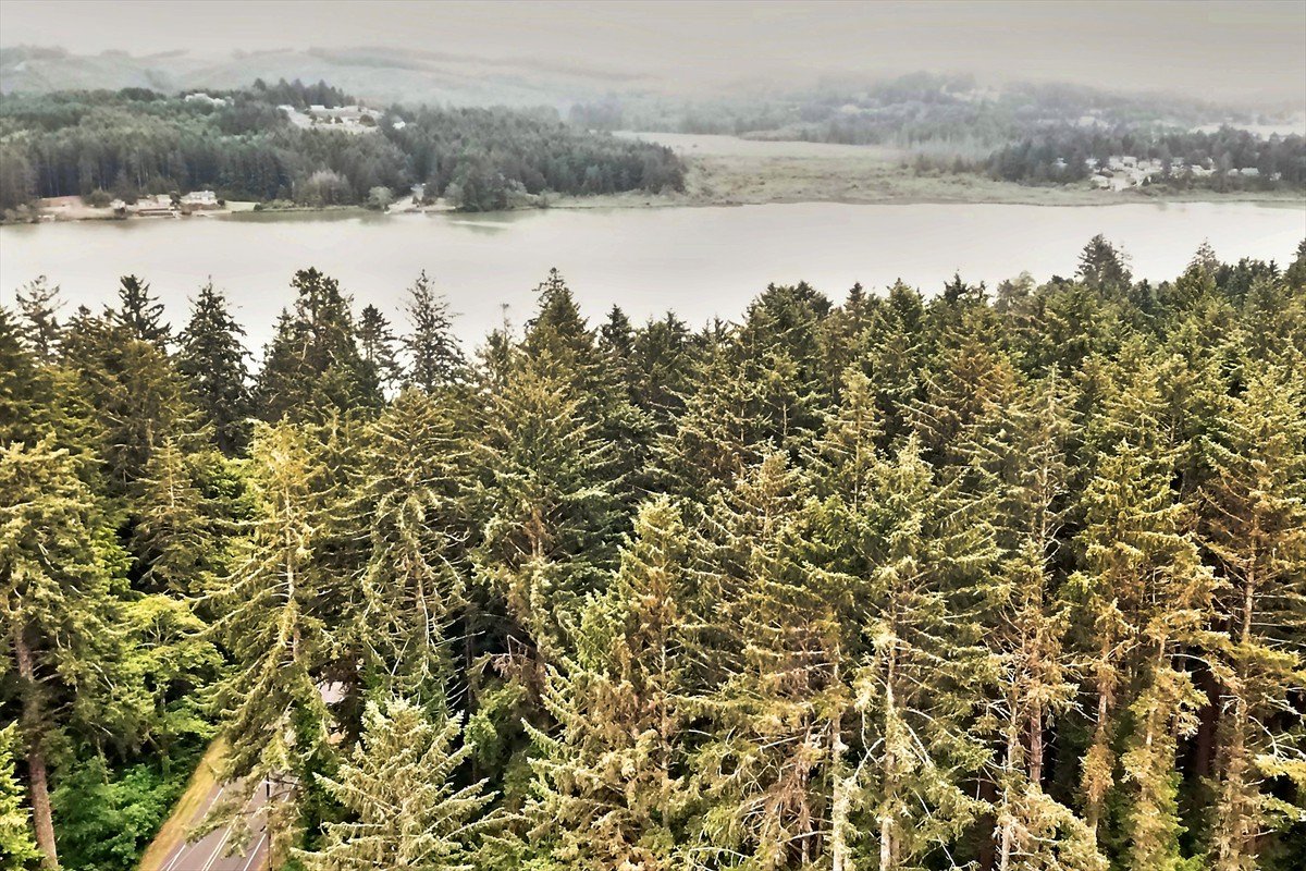 1745newestdevilslakeroad_070