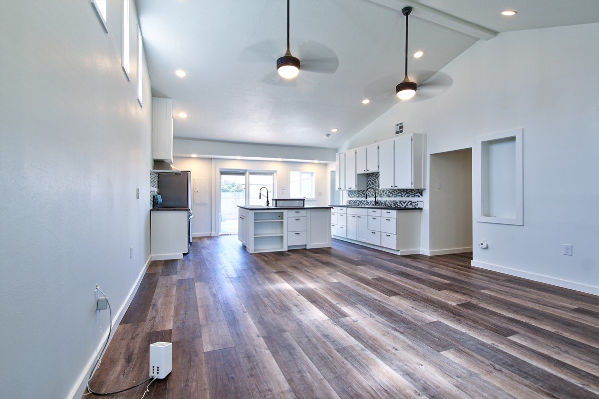 112nw17thstreet_008