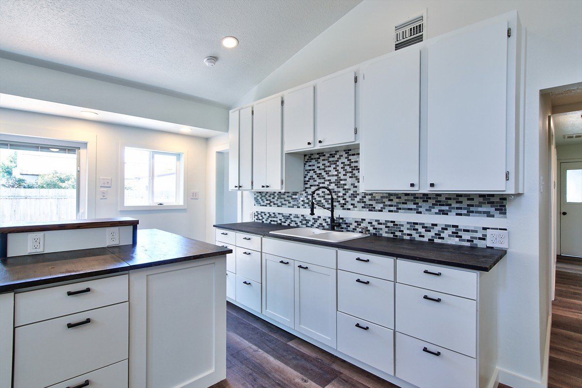 112nw17thstreet_014