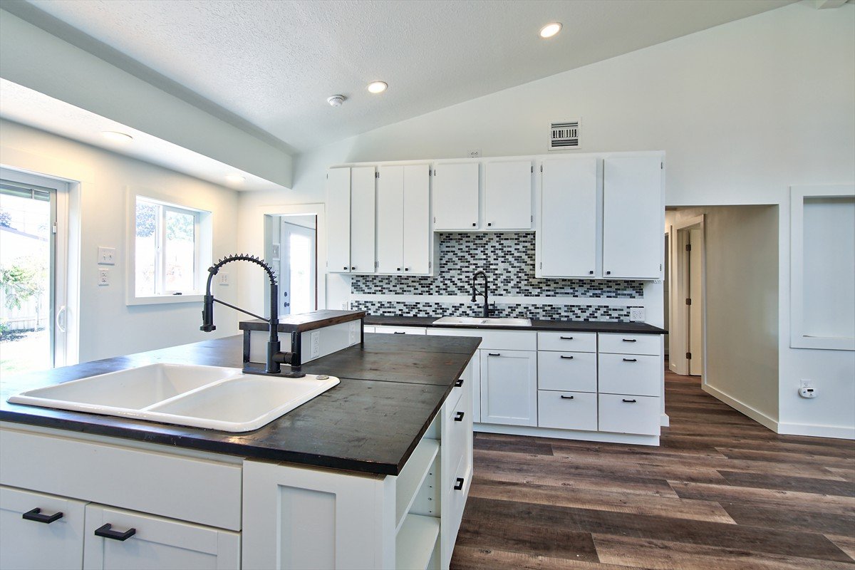 112nw17thstreet_017