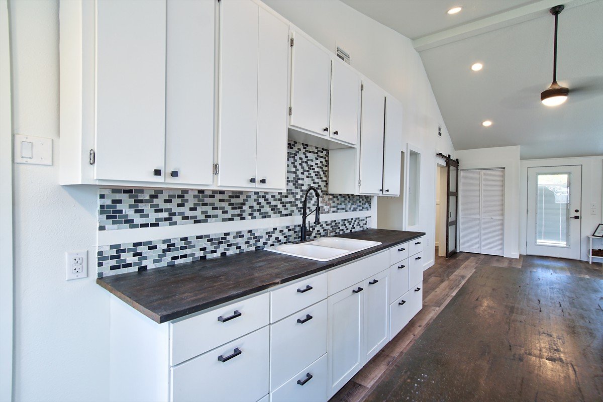 112nw17thstreet_021