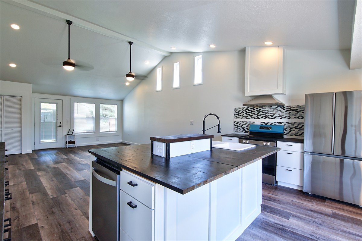 112nw17thstreet_022