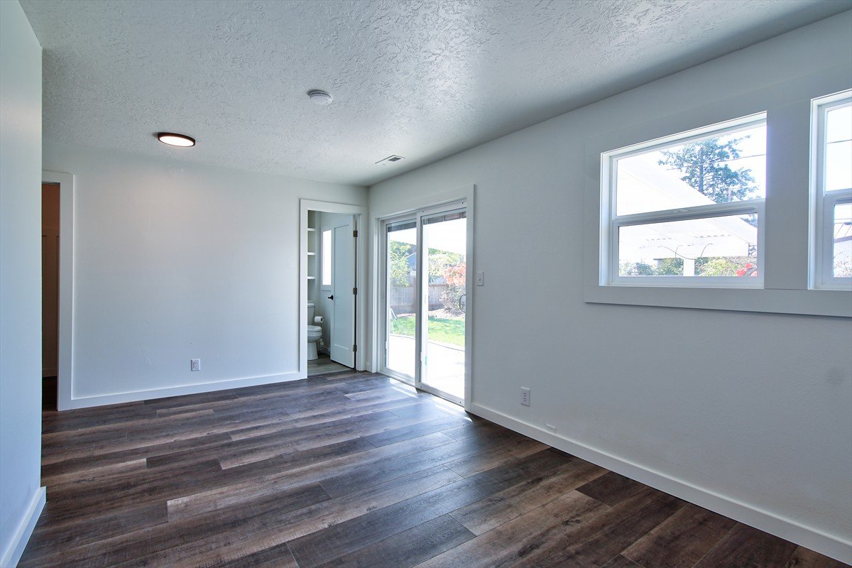 112nw17thstreet_040
