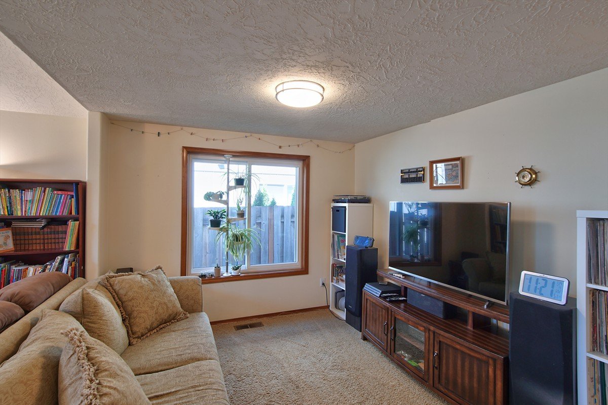 12313swantondrive_005