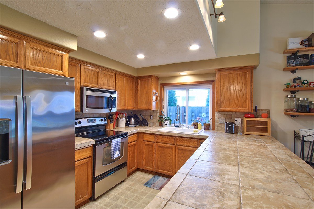 12313swantondrive_018