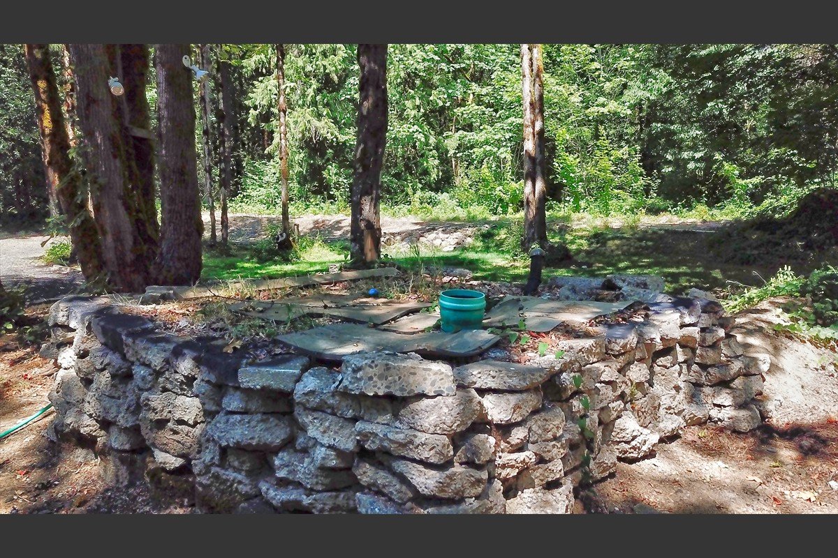 24111nwmeachamroad_037