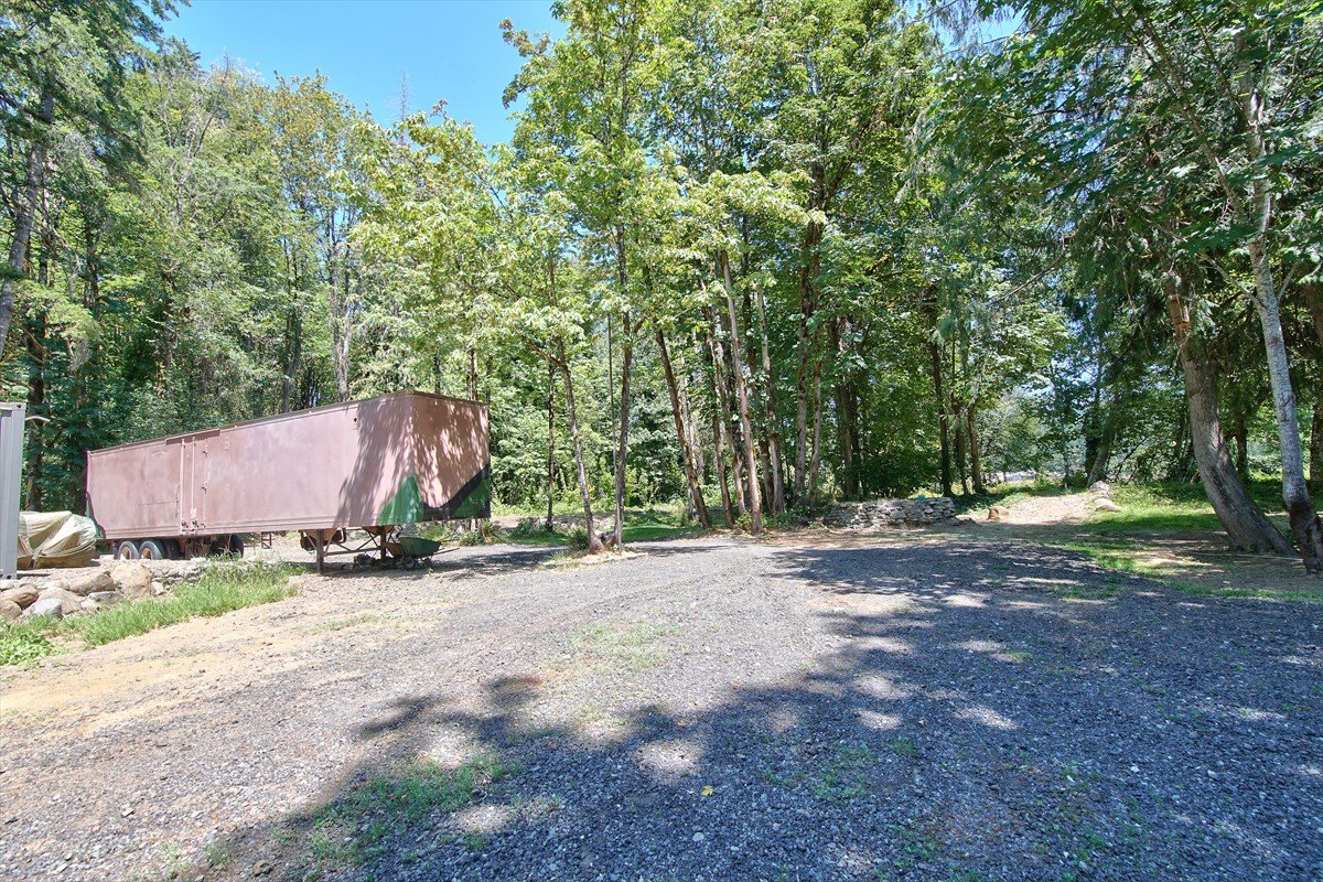 24111nwmeachamroad_040