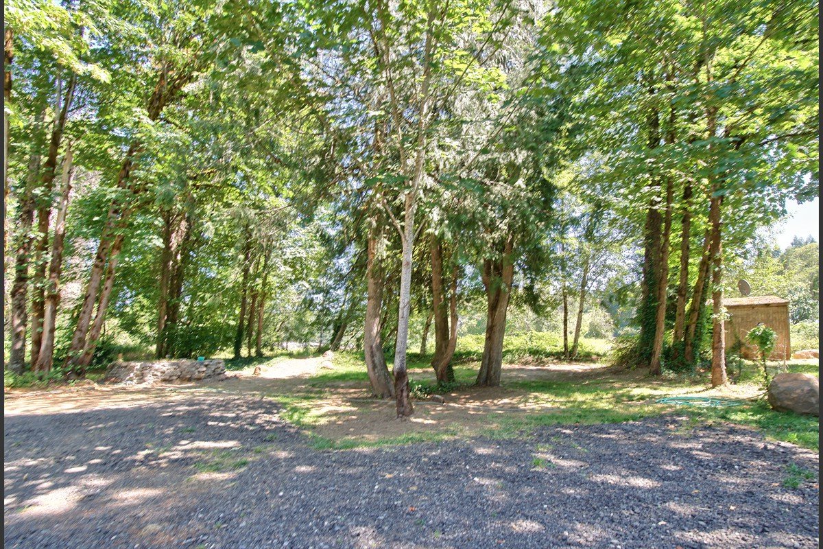 24111nwmeachamroad_041