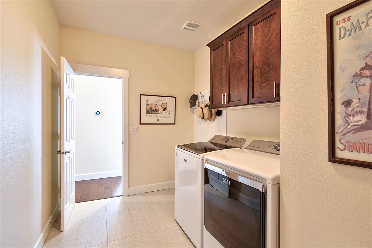 2817estatestreet_050