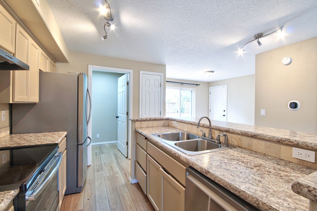 3229nmeridian_016