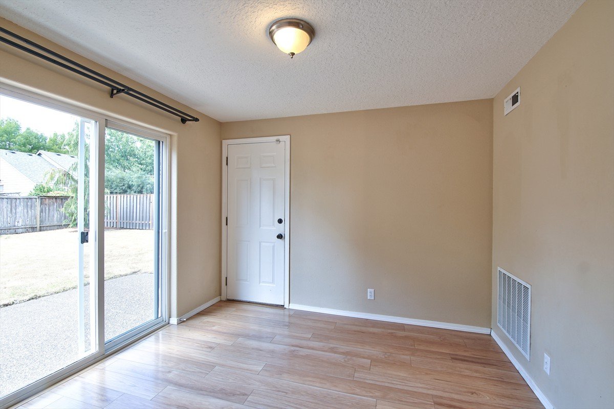 3229nmeridian_024