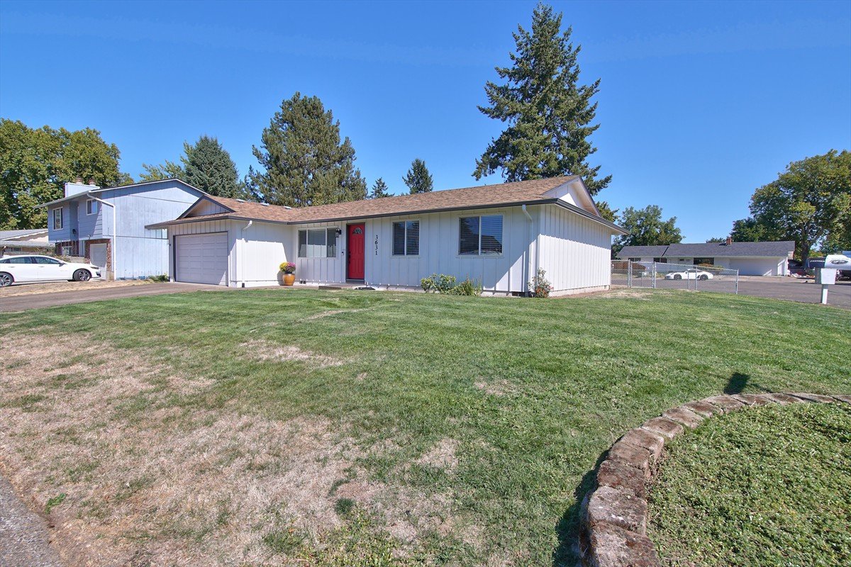 3631meadowviewstreetse_049