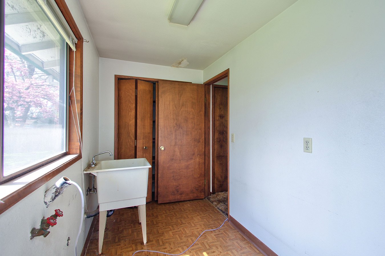 0041_8525swcedarcreststreet