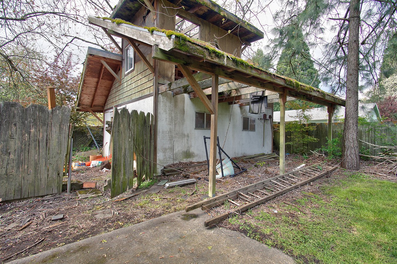 0068_8525swcedarcreststreet