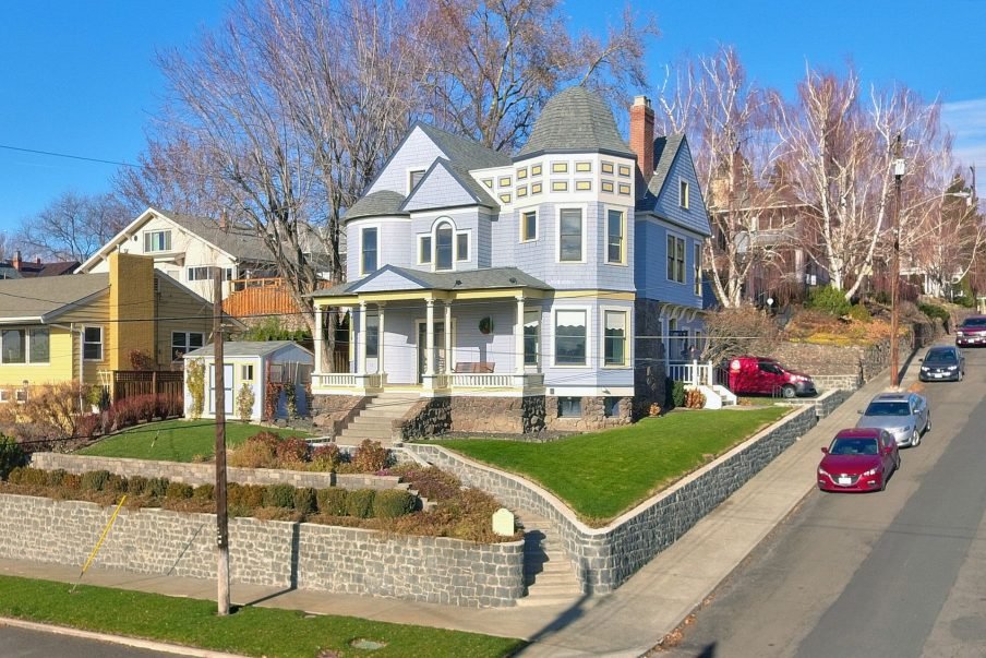 Vintage Luxury Retreat in Pendleton Oregon now available PDX Real